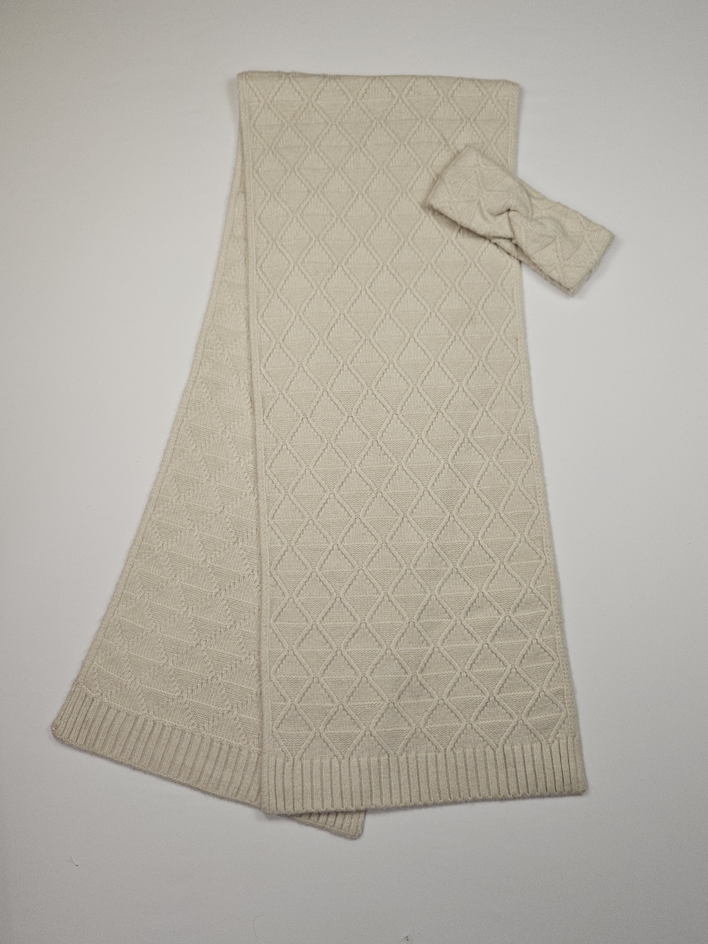 Love & Lore Ivory Knit Scarf Headband Set Wool Blend Diamond Pattern Cozy Winter